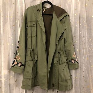 Large Free People embroidered utility coat 💫